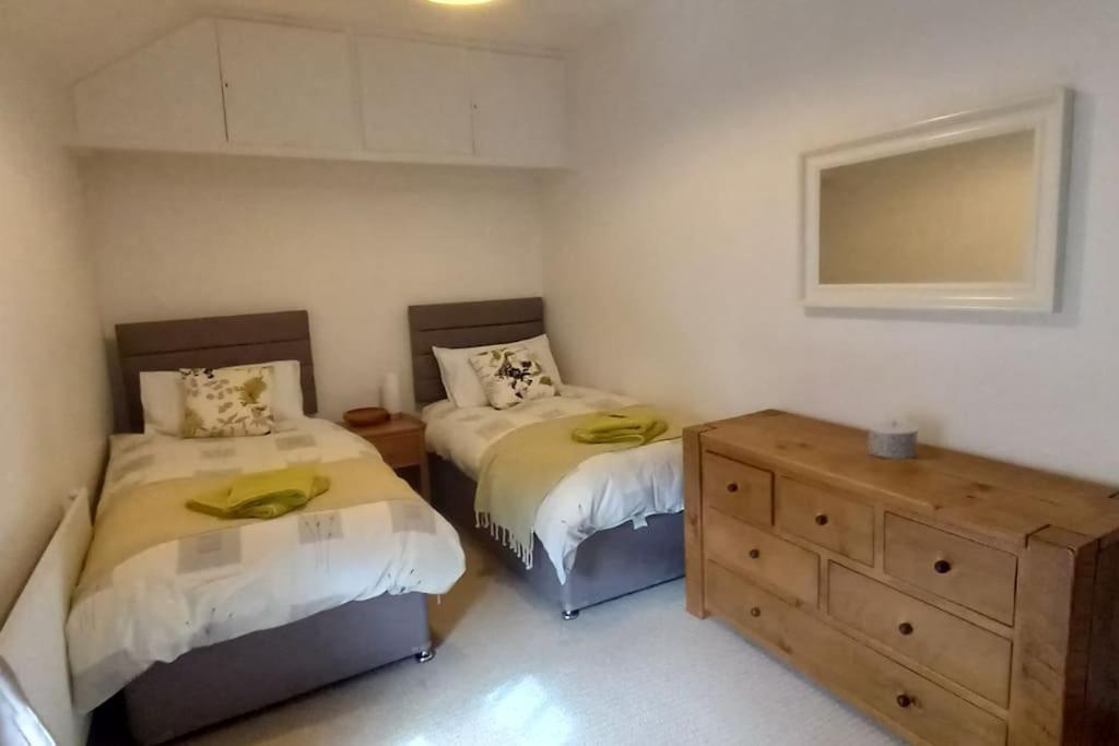 Peak District - 1 Harrow Cottage - Great Longstone ภายนอก รูปภาพ