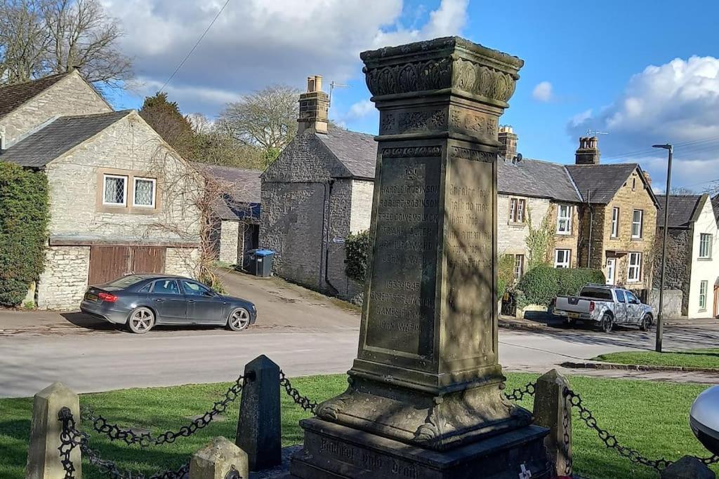Peak District - 1 Harrow Cottage - Great Longstone ภายนอก รูปภาพ